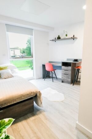 Urban Hub Students Accommodations studio interior - 10