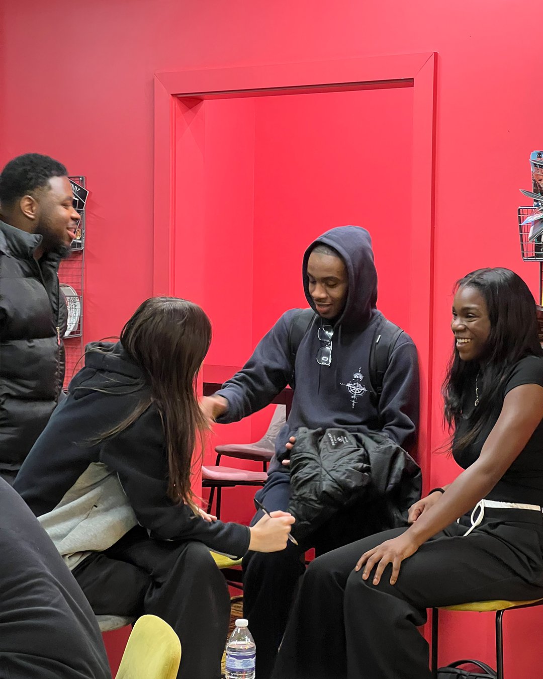 Urban Hub chill lounge 2